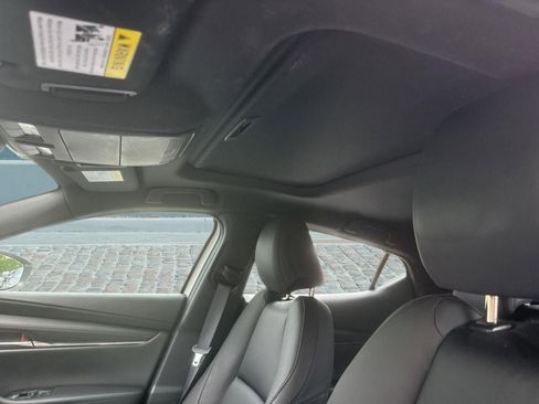 Used 2023 MAZDA MAZDA3 s FWD image 8