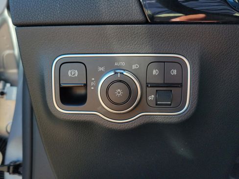 Certified 2026 Mercedes-Benz GLA 250 image 19