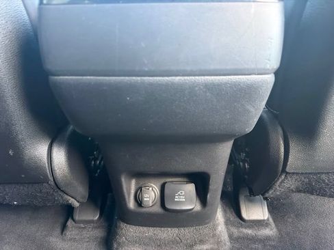 Used 2020 Kia Telluride EX AWD/4WD image 14