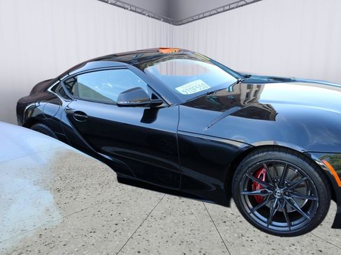 Certified 2025 Toyota Supra RWD image 7