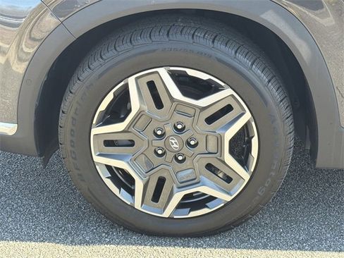 Certified 2022 Hyundai Santa Fe Limited image 11