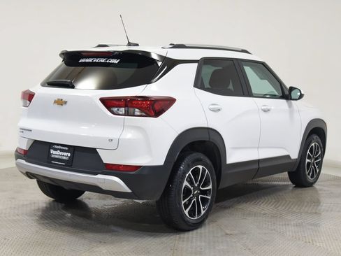 Used 2025 Chevrolet TrailBlazer LT AWD/4WD image 10