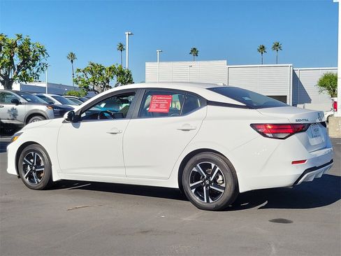 Certified 2024 Nissan Sentra SV image 3