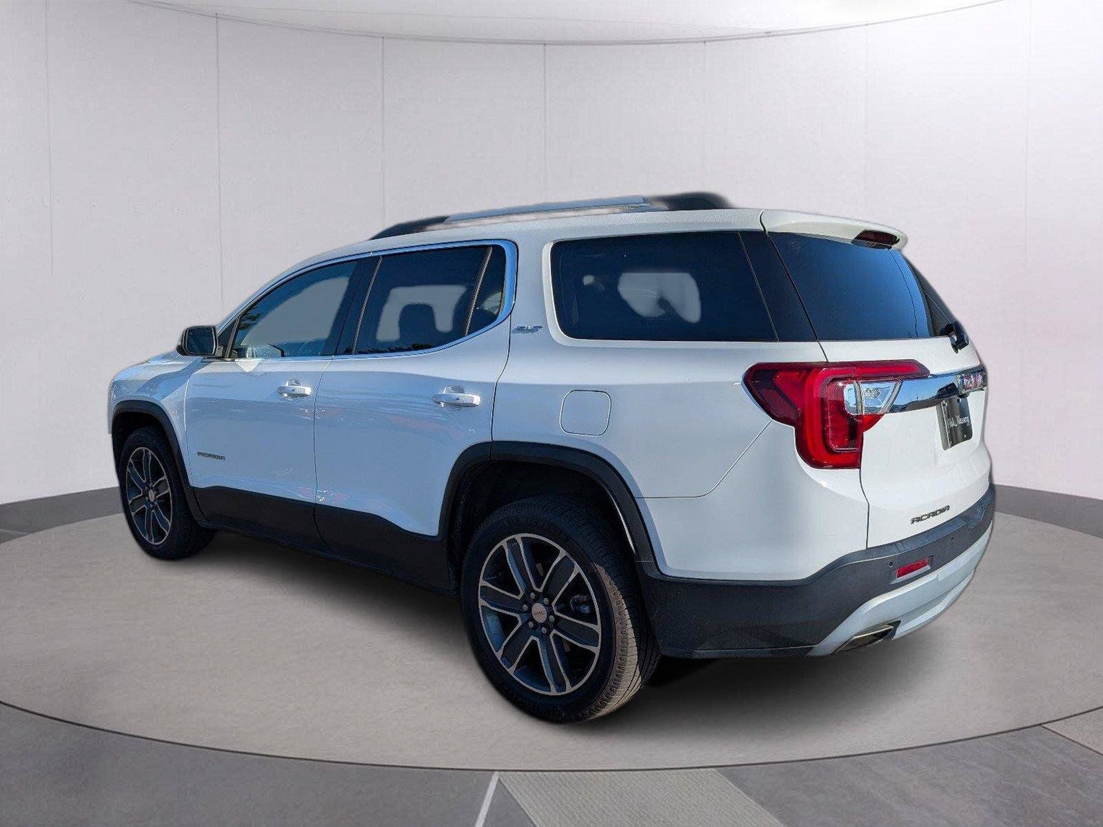 Used 2020 GMC Acadia SLT w/ Premium Package FWD image 5
