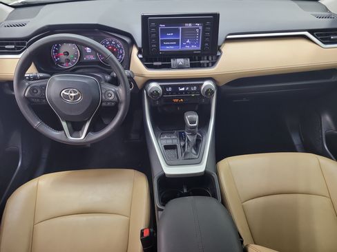 Certified 2022 Toyota RAV4 XLE Premium FWD image 15