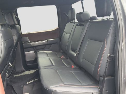 Used 2022 Ford F150 Lariat AWD/4WD image 12