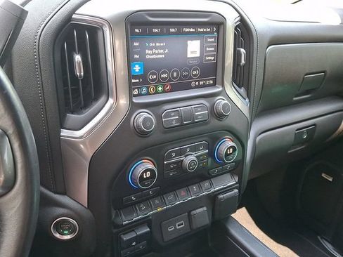 Used 2021 Chevrolet Silverado 1500 RST AWD/4WD image 19