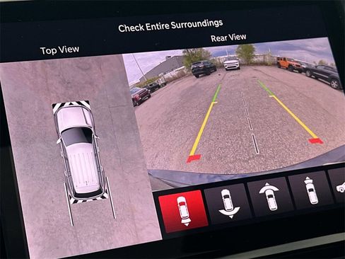 New 2025 Jeep Grand Cherokee Limited image 17