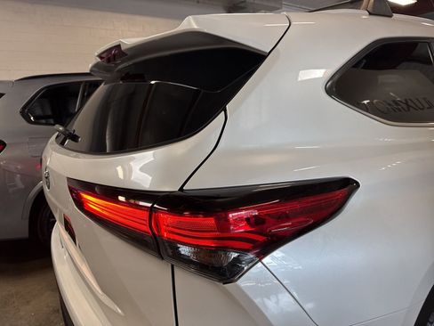 Used 2023 Toyota Highlander XLE image 20