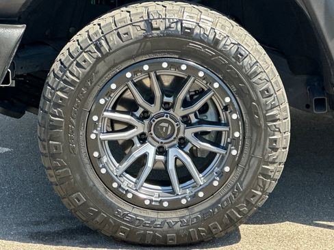 Used 2023 Ford Bronco 2-Door AWD/4WD image 26