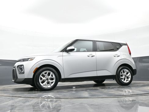 Used 2020 Kia Soul S image 40