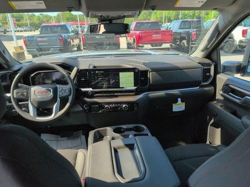 New 2026 GMC Sierra 2500 SLE w/ SLE Value Package; AWD/4WD image 29