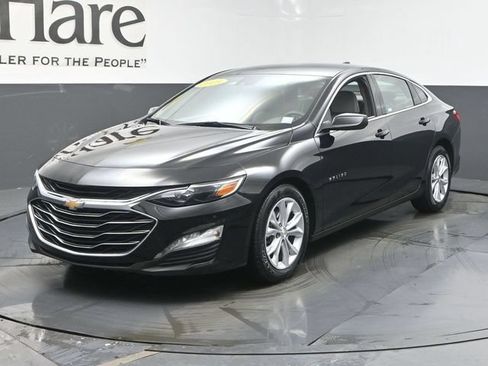 Used 2025 Chevrolet Malibu LT FWD image 33