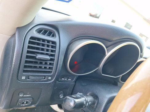 Used 2002 Lexus SC 430 Convertible image 18