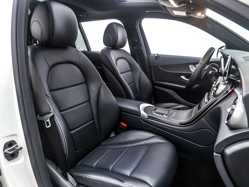 Certified 2022 Mercedes-Benz GLC 300 GLC 300 image 7