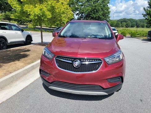 Used 2021 Buick Encore Preferred AWD/4WD image 4