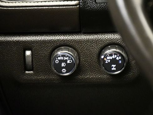 Used 2022 GMC Canyon Denali w/ Denali Black Edition Package image 20