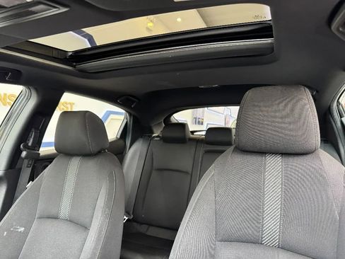 Used 2019 Honda Civic EX image 20