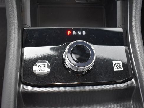 Used 2025 Jeep Grand Cherokee L Altitude AWD/4WD image 27
