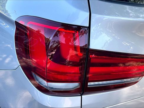 Used 2015 BMW X5 xDrive35d AWD/4WD image 29