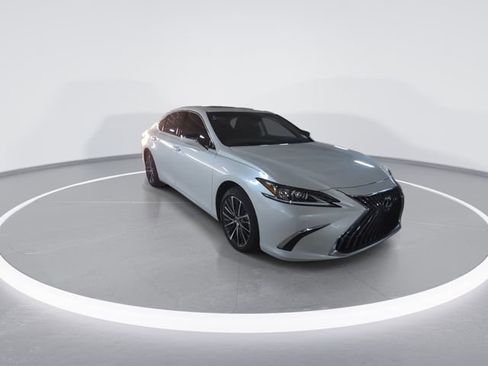 New 2025 Lexus ES 350 w/ Premium Package FWD image 2