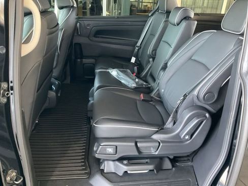 New 2026 Honda Odyssey Touring image 20