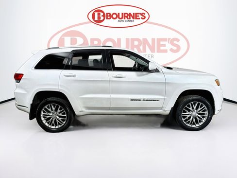 Used 2018 Jeep Grand Cherokee Summit w/ Platinum Series Group AWD/4WD image 13