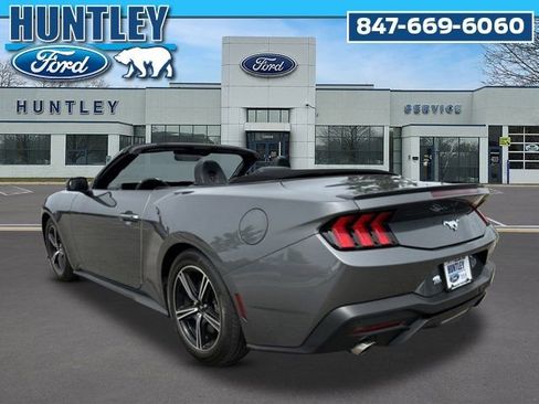 Used 2024 Ford Mustang Premium RWD image 5