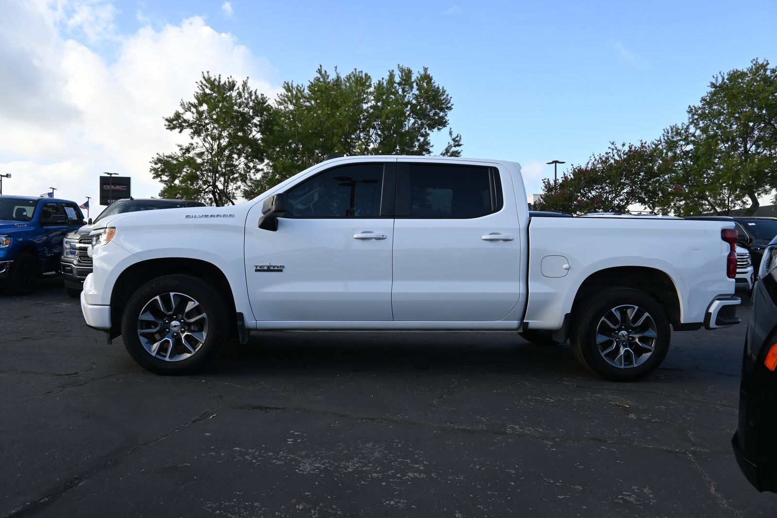 Used 2024 Chevrolet Silverado 1500 RST w/ Protection Package RWD image 4