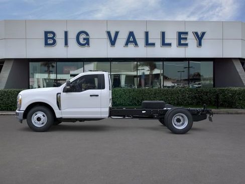 New 2026 Ford F350 2WD Regular Cab DRW Super Duty image 3