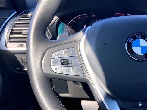 Used 2023 BMW X4 xDrive30i image 21