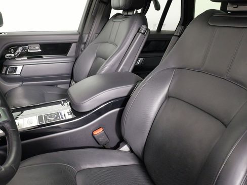 Used 2022 Land Rover Range Rover P525 Westminster Edition image 34