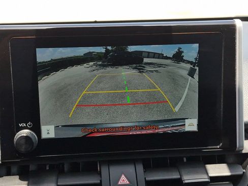 Used 2025 Toyota RAV4 XLE FWD image 17