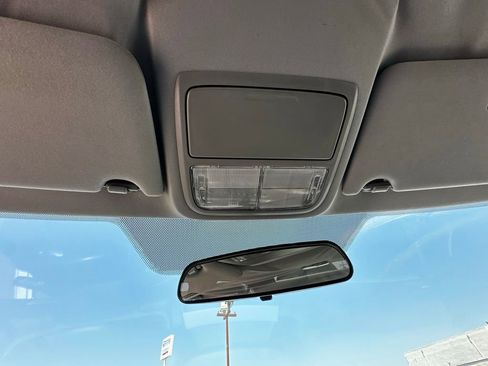 Used 2011 Honda Accord LX image 24