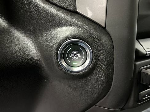 New 2025 GMC Sierra 3500 Pro image 16