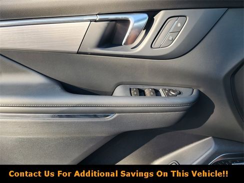 New 2026 Buick Enclave Preferred image 17