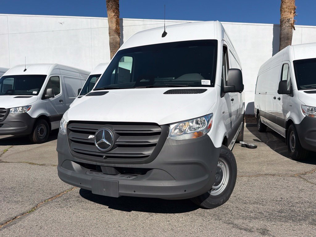 New 2025 Mercedes-Benz eSprinter 170 Cargo image 2