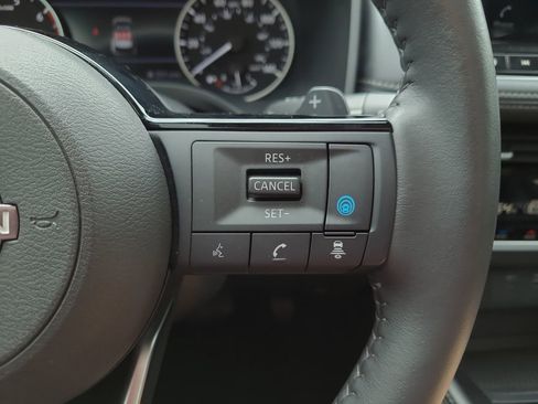 Certified 2023 Nissan Rogue SL w/ SL Premium Package FWD image 30