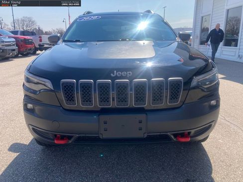 Used 2020 Jeep Cherokee Trailhawk w/ Comfort & Convenience Group image 2