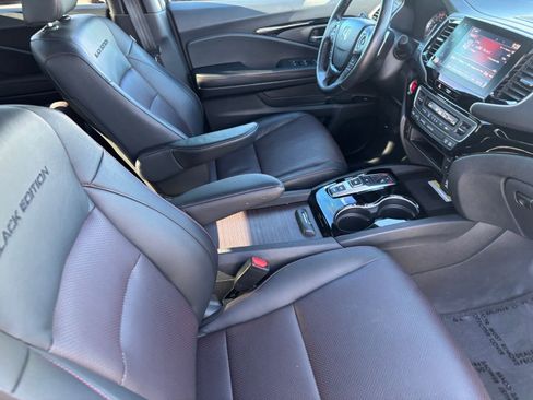Used 2023 Honda Ridgeline Black Edition image 14