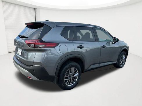 Used 2023 Nissan Rogue S AWD/4WD image 5