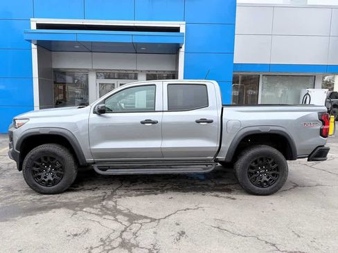 Used 2025 Chevrolet Colorado Trail Boss image 8