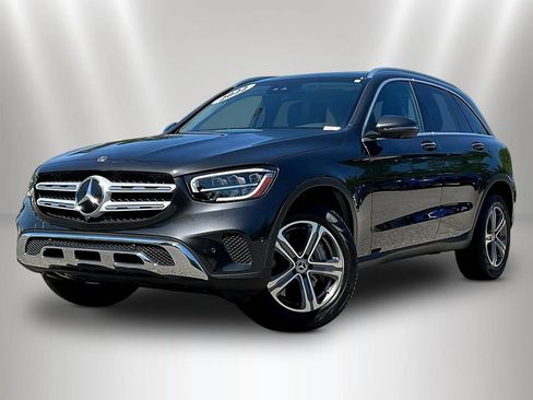 Certified 2022 Mercedes-Benz GLC 300 image 3