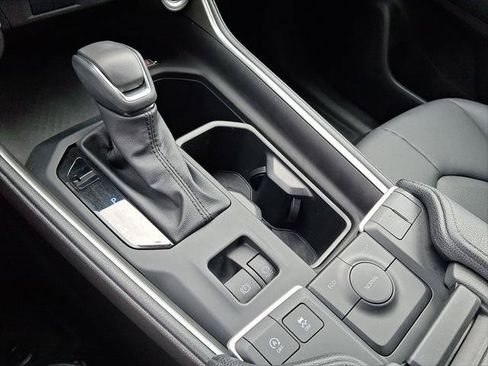 Certified 2025 Toyota Grand Highlander FWD image 14