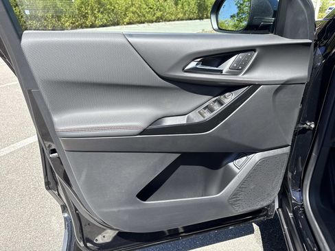 New 2026 Chevrolet Equinox RS w/ Convenience Package III FWD image 17