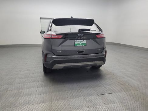 Used 2024 Ford Edge SEL image 6