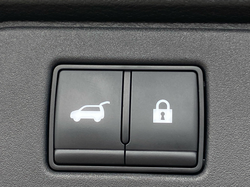 Used 2024 Nissan Rogue SV AWD/4WD image 13