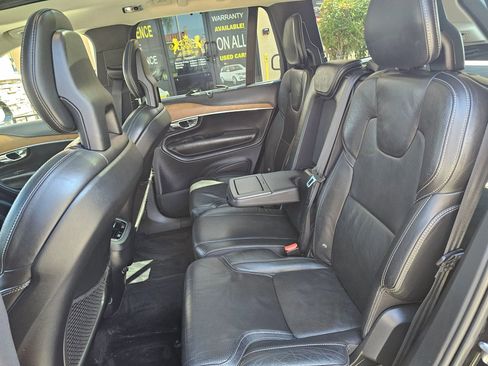 Used 2016 Volvo XC90 T6 Inscription w/ Vision Package image 20