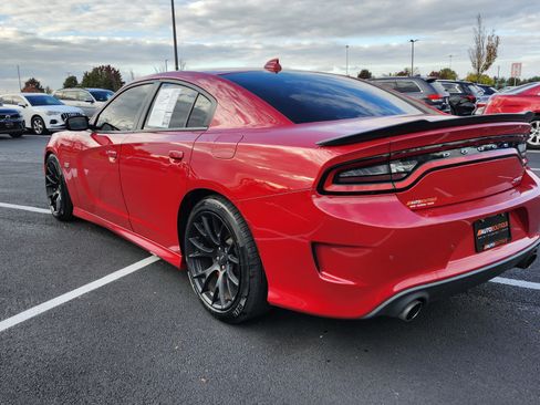 Used 2016 Dodge Charger R/T Scat Pack w/ Beats Audio Group image 11