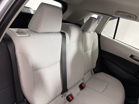 Used 2024 Toyota Corolla Cross L image 23